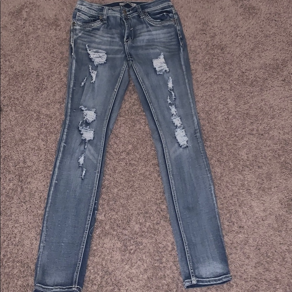 Skinny jeans, low rise